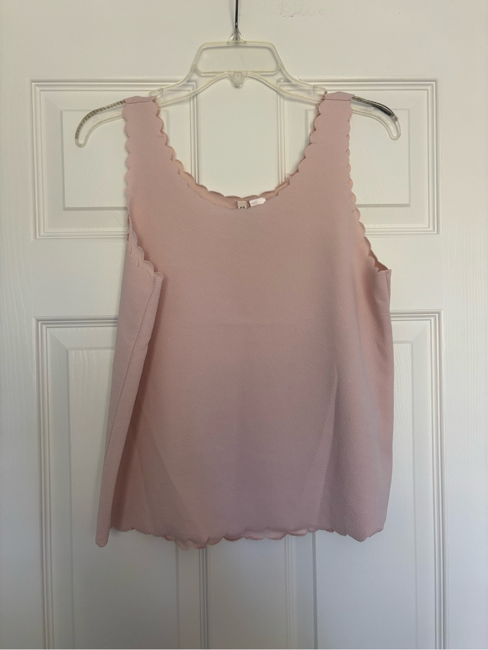 H&M Pale Pink Scalloped Tank Top
